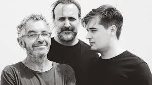 photo  le trio ciac boum pour la grande soirée bal du samedi soir à la salle des fêtes a une solide réputation.   &copy;  ciac boum 