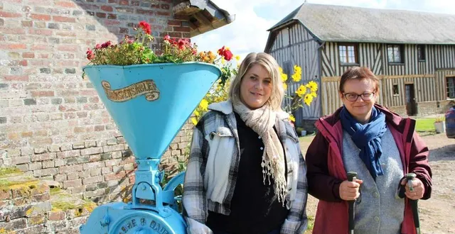 photo  suzy choisnard, aux côtés de sa belle-mère, maryse, assurera les commentaires lors de la visite.  &copy;  ouest-france 
