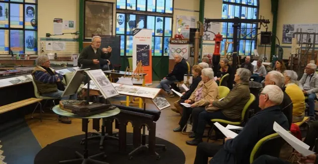 photo  jeudi 17 octobre, les fondeurs d’antoigné ont invité une soixantaine de personnes à une causerie patoisante. c’est l’association heulâ, née en 2020, qui valorise et fait vivre le patrimoine lié au patois sarthois, qui animait la soirée. l’assistance a pu se replonger dans l’atmosphère des veillées d’antan et parfaire la langue oubliée de nos ancêtres.  &copy;  ouest-france 