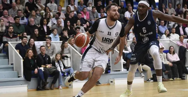 photo  les rennais repartent avec la victoire, importante dans un derby.  &copy;  jocelyne régent 