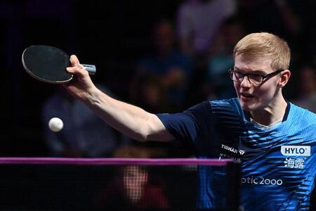 photo Le point exceptionnel de Félix Lebrun en demi-finale des WTT Champions à Montpellier. Photo : SYLVAIN THOMAS / AFP 