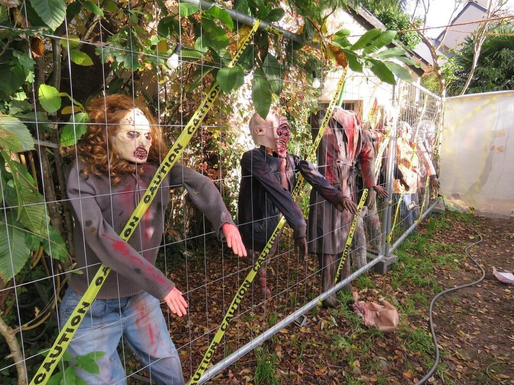 EN IMAGES. En Bretagne, une famille transforme son jardin en scène d ...