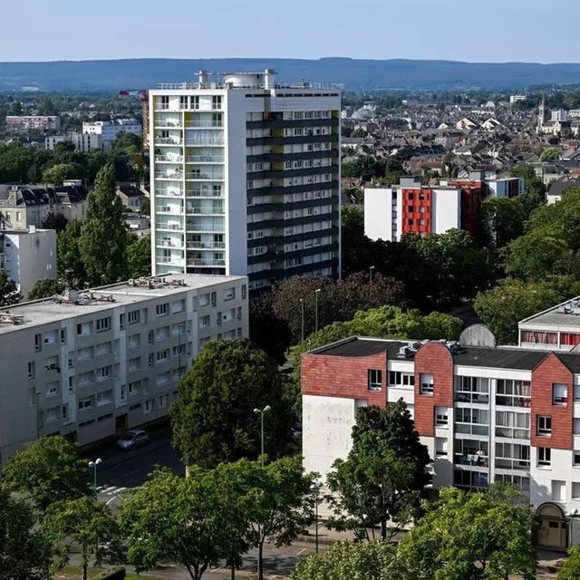photo depuis la tour pascal, on voit bien la tour péguy, l’un des points de deal du quartier.  ©  martin roche / ouest-france