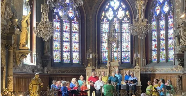 photo  les choristes feront vibrer le chœur de l’église saint-pierre.  &copy;  archives ouest-france 