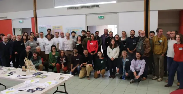 photo  l’inauguration du forum des transitions.  &copy;  co 