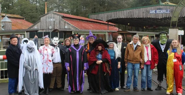 photo  une sacrée prestation des diaboliques bénévoles du muséotrain.  &copy;  le maine libre 