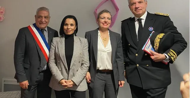 photo  mostefa maachi, salima saa, cécile goubault et sébastien jallet après la table ronde.  &copy;  ouest-france 