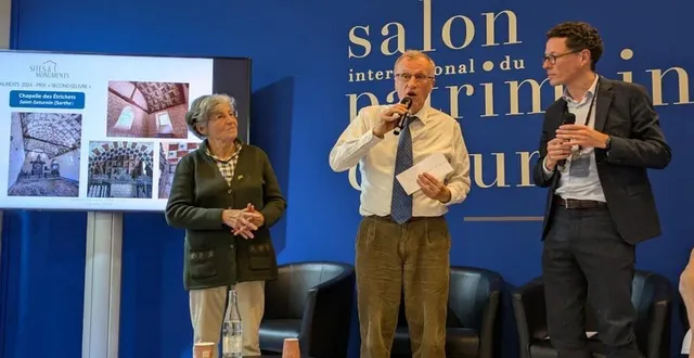 photo  éric bigourdan (au centre), le propriétaire des lieux où se trouve la chapelle des etrichets, présente son dossier.  &copy;  ouest-france 