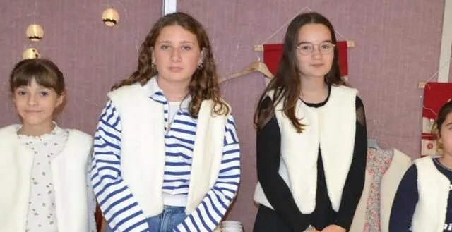 photo  elles ont entre 9 et 14 ans et s’intéressent à la couture.  &copy;  le maine libre 
