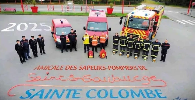 photo  la distribution des calendriers va commencer.  &copy;  ouest-france 