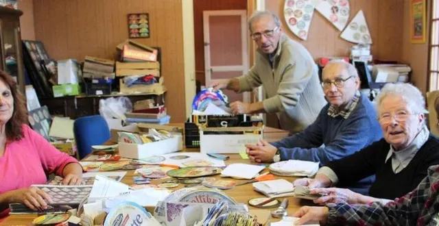 photo  de gauche à droite : jacqueline bisson, michel lebec, jacques yvis, gisèle fournier et anne freuchet.  &copy;  ouest-france 