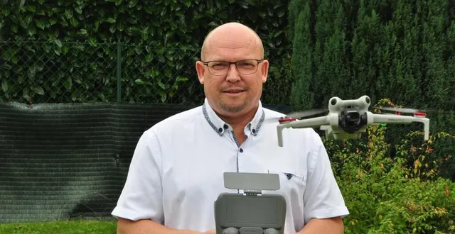 photo  eddie douilly a investi dans un drone cet été, après avoir suivi une formation d’un mois.  &copy;  le maine libre 