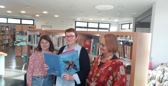 photo  il y a un an, en novembre 2023, catherine cottet (au centre) et amandine meurgues (à gauche) présentaient le nouveau rézokili auquel adhérait la médiathèque. elles recevaient alors catherine ridé, l’animatrice bénévole du festival du conte et des arts du récit en novembre 2023.  &copy;  archives ouest-france 