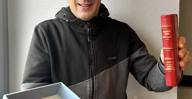 photo  patrice du puy est relieur de livres anciens depuis 2010.  &copy;  le maine libre 