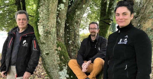 photo  michel ameline, responsable scientifique, romain louvet, géomaticien et gwladys marie, responsable du pôle aménagement et développement local du parc naturel régional normandie-maine.  &copy;  ouest-france 