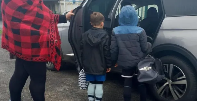 photo  un véhicule sept places permet de transporter les enfants le mercredi.  &copy;  co 