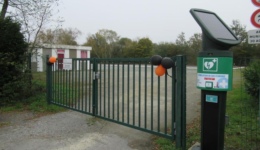 Pont-Saint-Martin. Installation de deux défibrillateurs automatiques externes