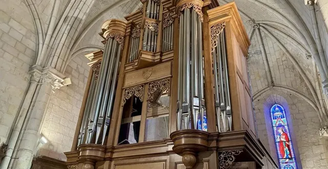 photo  l’orgue de cheviré-le-rouge commence à prendre forme dans l’église saint-médard.  &copy;  ouest-france 