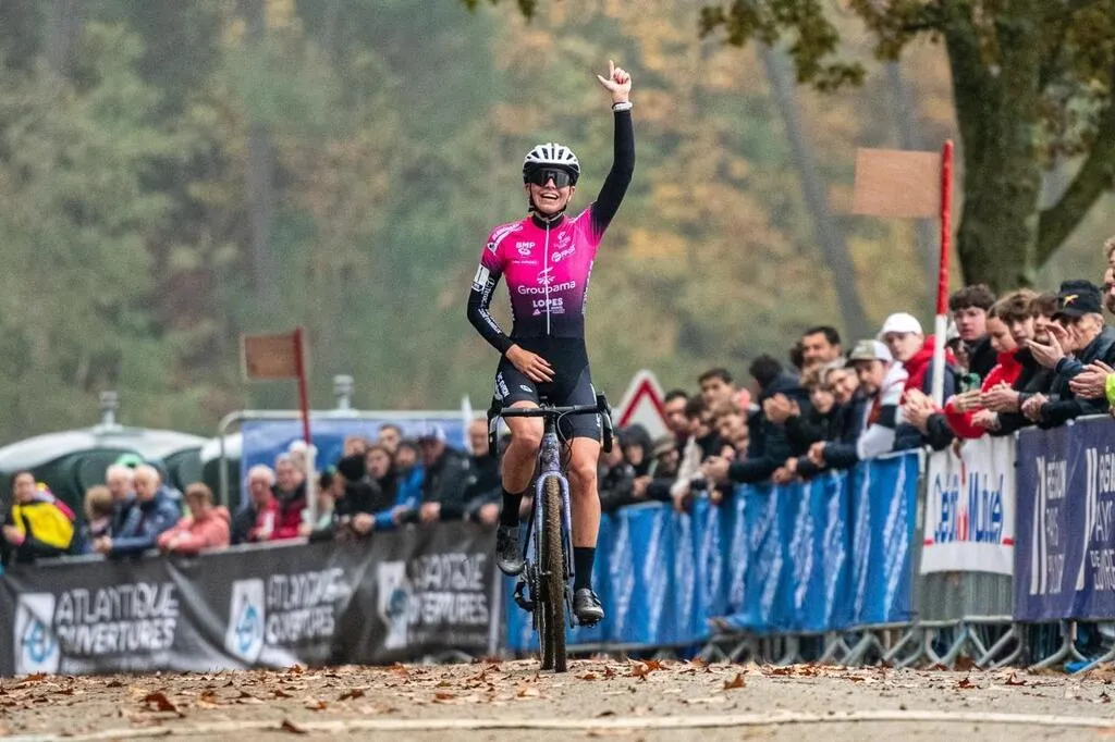 Cyclocross. La Bretonne Lisa Desprez en démonstration à Pierric . Sport LannionPerros