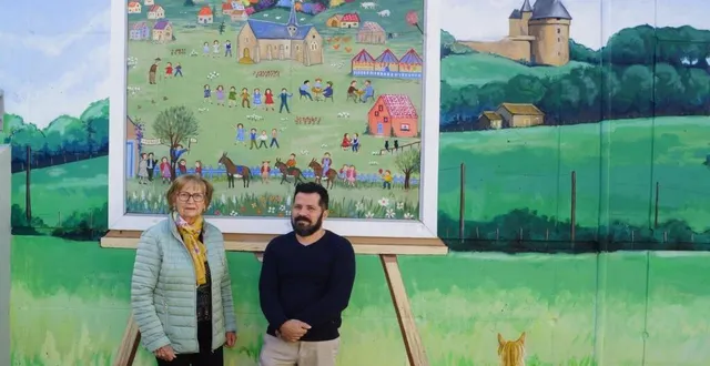 photo  depuis la fin de l’été, une fresque représentant les atouts du village arbore l’entrée de la salle communale michel-lalos. nouvellement nommée en mémoire de l’ancien maire, la municipalité souhaitait que le mur à l’entrée soit repeint d’une toile d’art naïf de l’artiste locale marguerite buchot. c’est frédéric château qui a réalisé la fresque avec minutie et talent pour reproduire la toile de la peintre sur le paysage connu du donjon.  &copy;  ouest-france 