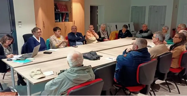 photo  les membres du groupe de travail.  &copy;  ouest-france 