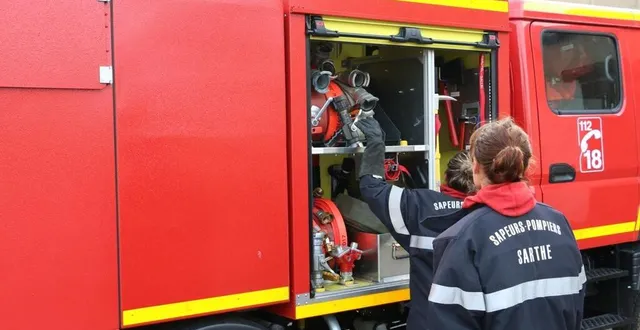 photo  une vingtaine de pompiers de six centres de secours sont intervenus, dimanche 10 novembre 2024, pour un feu d’habitation à marigné-laillé (sarthe).  &copy;  archives ouest-france 