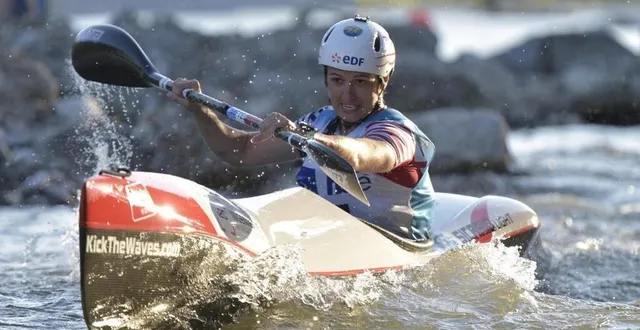 photo  la sarthoise lise vinet a décroché un troisième titre de championne de france de kayak sprint.  &copy;  archives ouest-france 