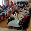 photo  ils étaient 170 à avoir répondu, dimanche, à l’invitation du centre communal d’action sociale (ccas) et de la municipalité pour le repas réunissant les personnes de plus de 65 ans de la commune. dans une ambiance conviviale, les discussions allaient bon train, entrecoupées par un spectacle en solo sur scène qui a animé l’après-midi. la presque centenaire, odette roger, n’hésitant pas à se lever pour esquisser quelques pas de danse. 