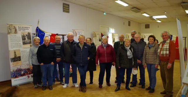 photo  trois associations pour une exposition.  &copy;  le maine libre 