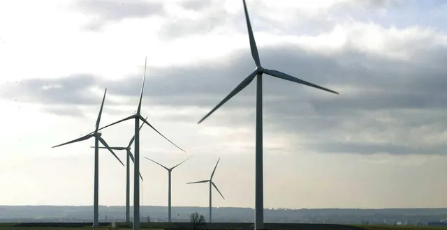 photo  voté par les élus locaux dès 2014, le projet de parc éolien entre les communes de crissé et vernie (sarthe) a définitivement été validé par la justice le 12 novembre 2024 (photo d’illustration).  &copy;  archives ouest-france 