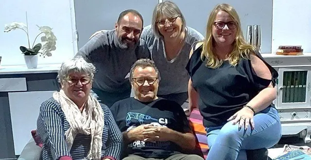 photo  la troupe du spectacle.  &copy;  co 