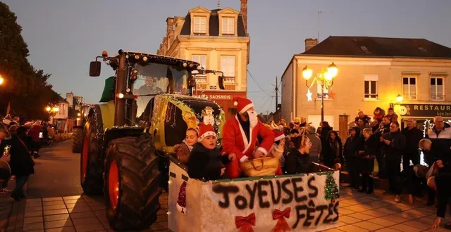 photo  l’an dernier, il y avait beaucoup de monde pour admirer le cortège des jeunes agriculteurs.  &copy;  archives le maine libre 