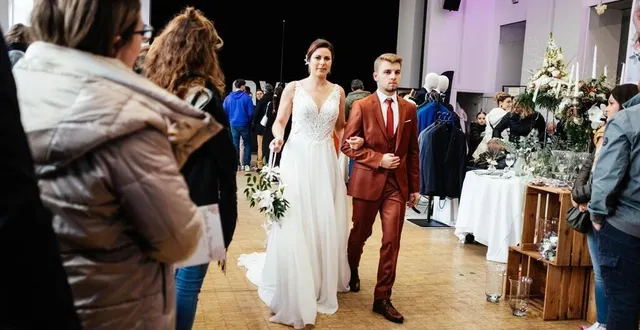 photo  deux défilés de vêtements de mariage ont eu lieu dans la journée.  &copy;  ouest-france 