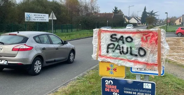 photo  dans la nuit du vendredi 16 au dimanche 17 novembre 2024, la commune de la suze-sur-sarthe avait été rebaptisée são paulo, ville brésilienne.  &copy;  ouest-france 