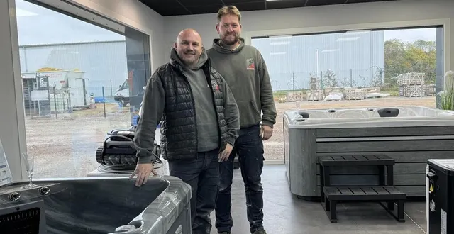 photo  jérémy bouton et antoine ples sont à la tête de l’entreprise bp extérieur à alençon (orne).  &copy;  ouest-france 