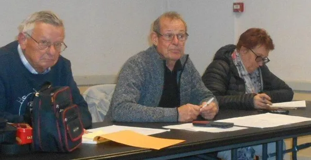 photo  de gauche à droite : le trésorier, jacques degenne ; le président, philippe bouyssou, et la secrétaire, catherine pechang.  &copy;  ouest-france 