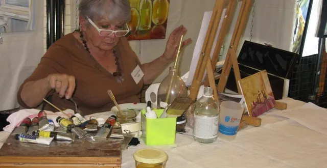 photo  les artistes peintre sont venus en nombre.  &copy;  ouest-france 