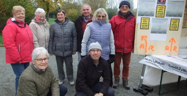 photo  une partie des bénévoles mobilisés pour cette randonnée « la alan riou ».  &copy;  ouest-france 