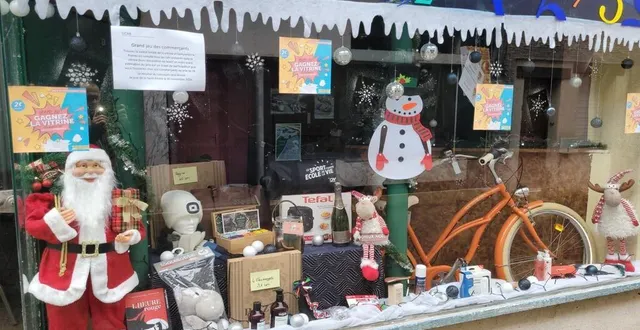 photo  la vitrine à estimer se trouve rue albert-maignan dans un commerce aujourd’hui fermé.  &copy;  le maine libre 