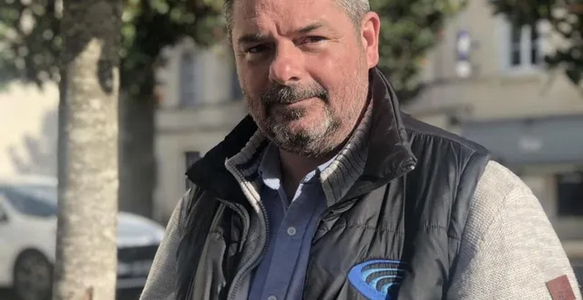 photo  nicolas mourier, maire d’aubigné-racan, veut rester optimiste : « ce n’est pas complètement perdu ».  &copy;  le maine libre 