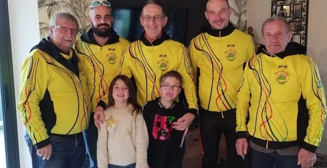 photo  lors de son défi sportif en 2023, serge cordon et son équipe ont été accueillis chez les parents de jules, atteint d’une myopathie myotubulaire, et de sa petite sœur.  &copy;  ouest-france 