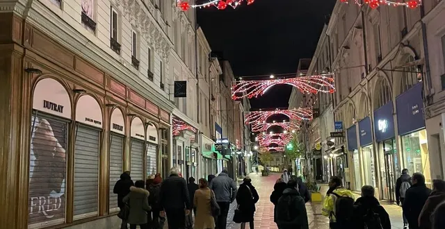 photo  au mans, les illuminations de noël ont été lancées ce jeudi 21 novembre 2024 et jusqu’au 5 janvier 2025.  &copy;  ouest-france 