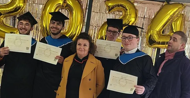 photo  ambiance festive et joyeuse au lycée.  &copy;  le maine libre 