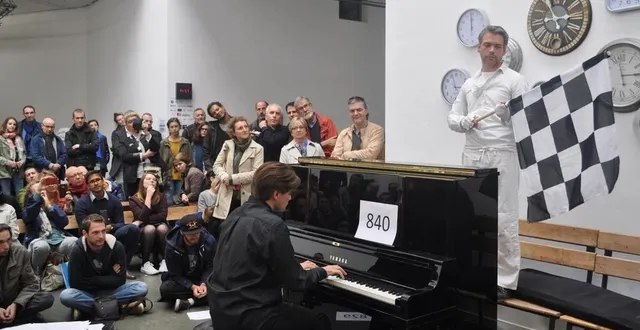 photo  en 2023, pianoctambule avait accueilli 800 spectateurs. guillaume fournier (avec le drapeau à damier) en attend au moins autant pour cette huitième édition.  &copy;  dr 
