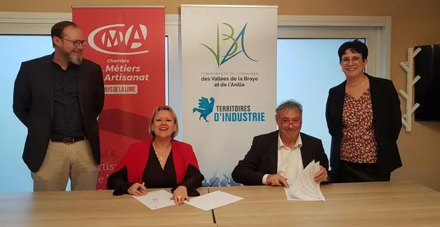 photo  la chambre des métiers et de l’artisanat et la communauté de communes des vallées de la braye et de l’anille ont signé une convention de partenariat.  &copy;  le maine libre 