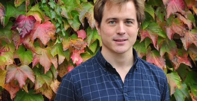 photo  âgé de 33 ans, rené de nicolaÿ préside cette association apolitique qui se veut un lieu de débat d’idées. la prochaine réunion aura lieu le 2 décembre 2024.  &copy;  le maine libre 