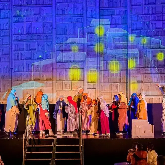 À Cholet, en parallèle du marché de Noël, des bénévoles feront vivre la traditionnelle crèche vivante, du 13 au 15 décembre, puis du 20 au 23 décembre. Serge Cousseau photo à cholet, en parallèle du marché de noël, des bénévoles feront vivre la traditionnelle crèche vivante, du 13 au 15 décembre, puis du 20 au 23 décembre. © serge cousseau