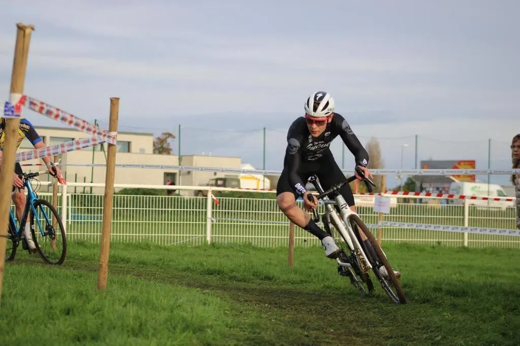Cyclocross. Coupe de France Cyprien Gilles intègre le Top 10 du