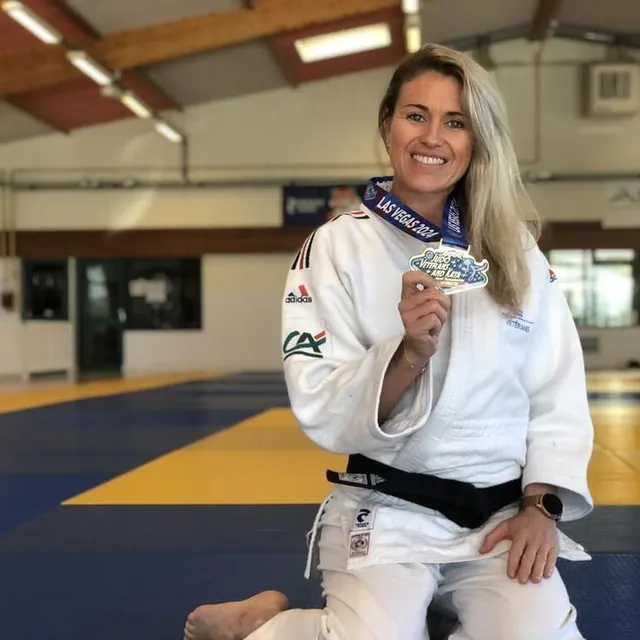 photo angélique duriez a remporté le mondial de judo vétéran, à las vegas, le 7 novembre 2024.  ©  ouest-france