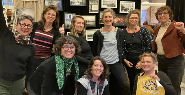 photo  la fine équipe de la boutique en commun présentera des pièces d’artisanat dans l’ancienne poste jusqu’au 23 décembre.  &copy;  co 